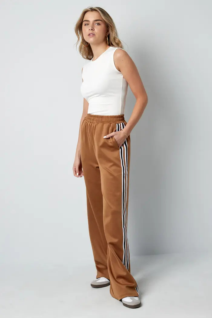 Gestreepte must have broek - beige