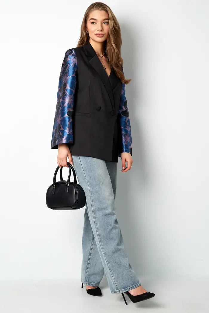 Zwarte blazer met jacquard mouwen - Blauw