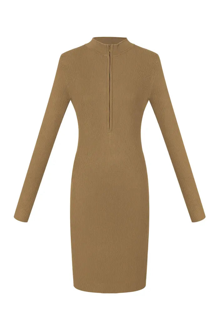 Midi-jurk met ritssluiting - beige